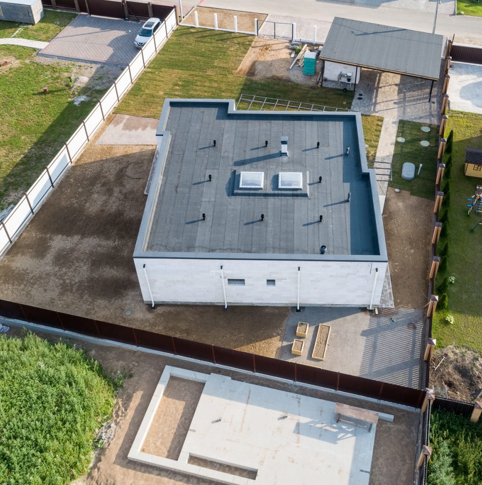 Эксплуатируемая плоская кровля – особенности Эксплуатируемая плоская кровля – особенности